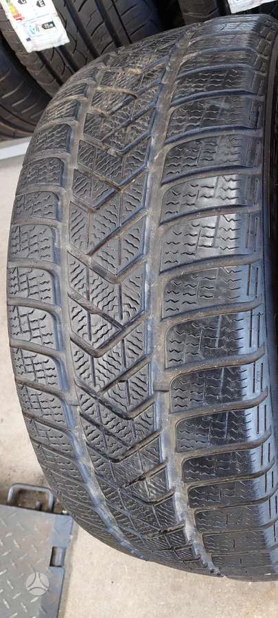 Pirelli, winter 245/45 R19