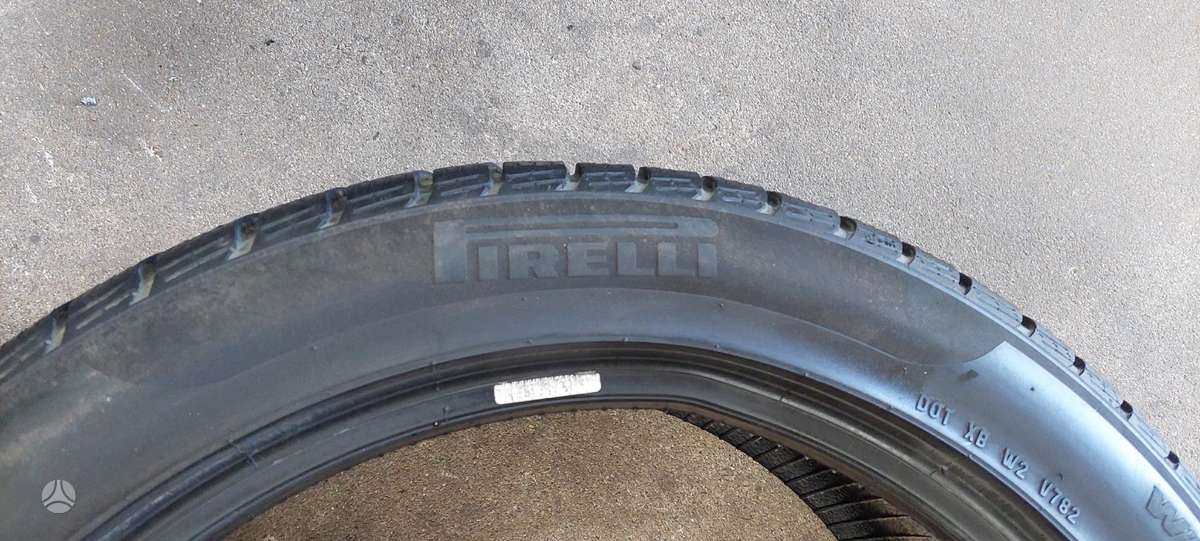 Pirelli, зимние 245/45 R19