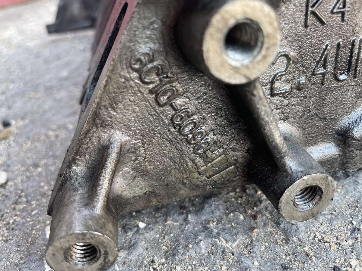 Ford Transit, 6c1q6090BE, cylinder head