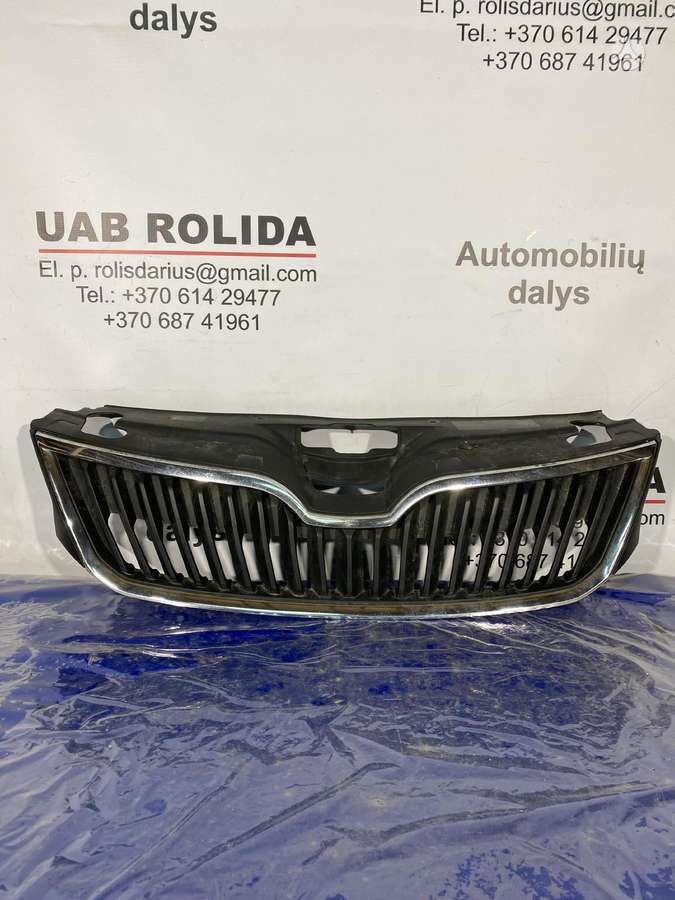 Skoda Rapid body parts