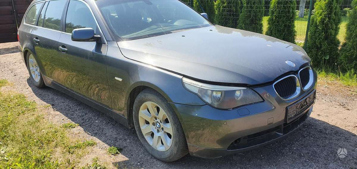 BMW 525 Dalimis
