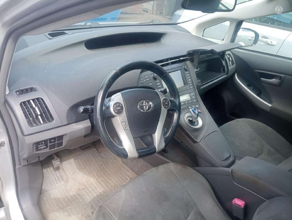Toyota Prius dalimis