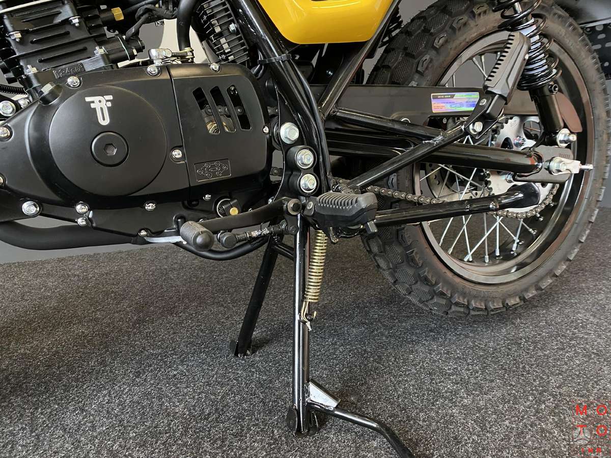 BLUROC Legend 125cc, street / classic