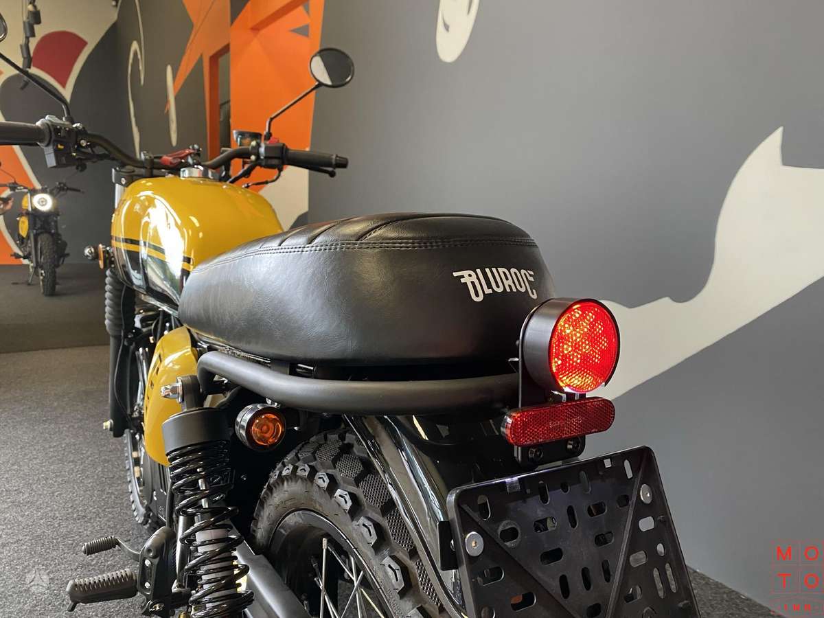 BLUROC Legend 125cc, street / classic