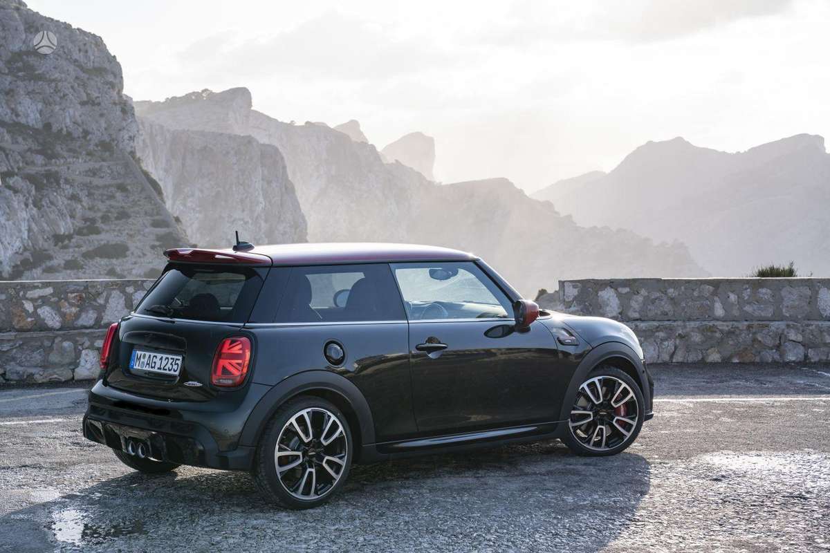 Mini Cooper по частям. Visos naujos originalios mini convertible mini hatch