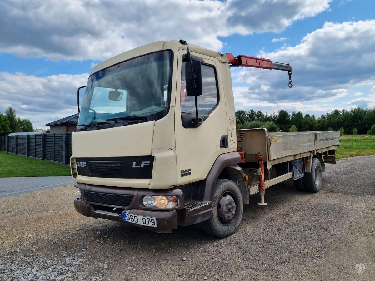 DAF FA LAF 45. 150, su kranu