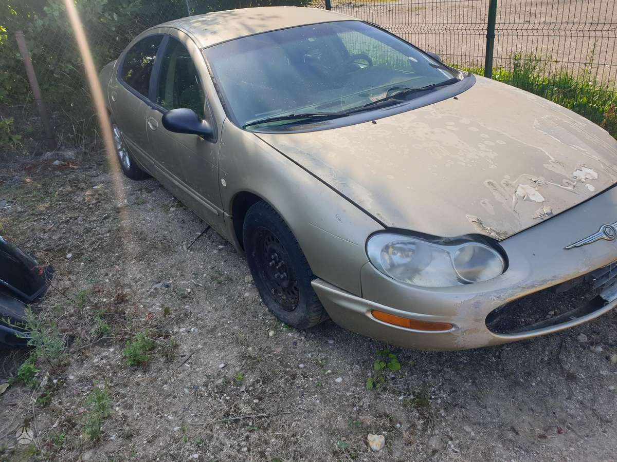 Chrysler Concorde rezerves daļās