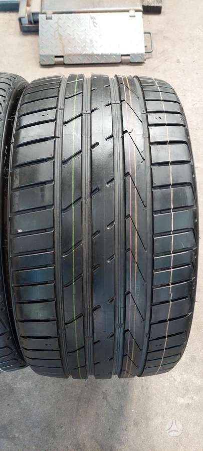 Hankook, summer 275/30 R20