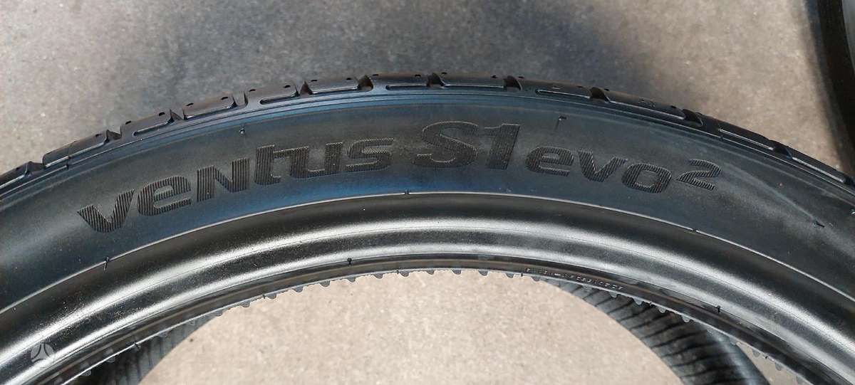 Hankook, летние 275/30 R20