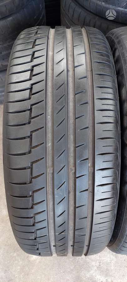 Continental, летние 235/45 R20