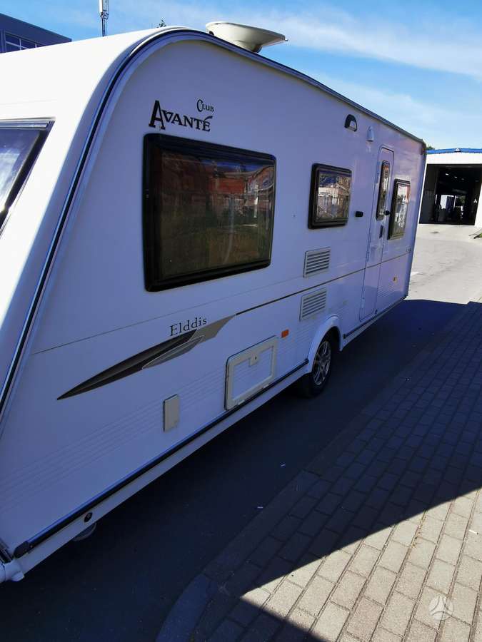 Bürstner Lunar, Elddis Sterling, кемперы