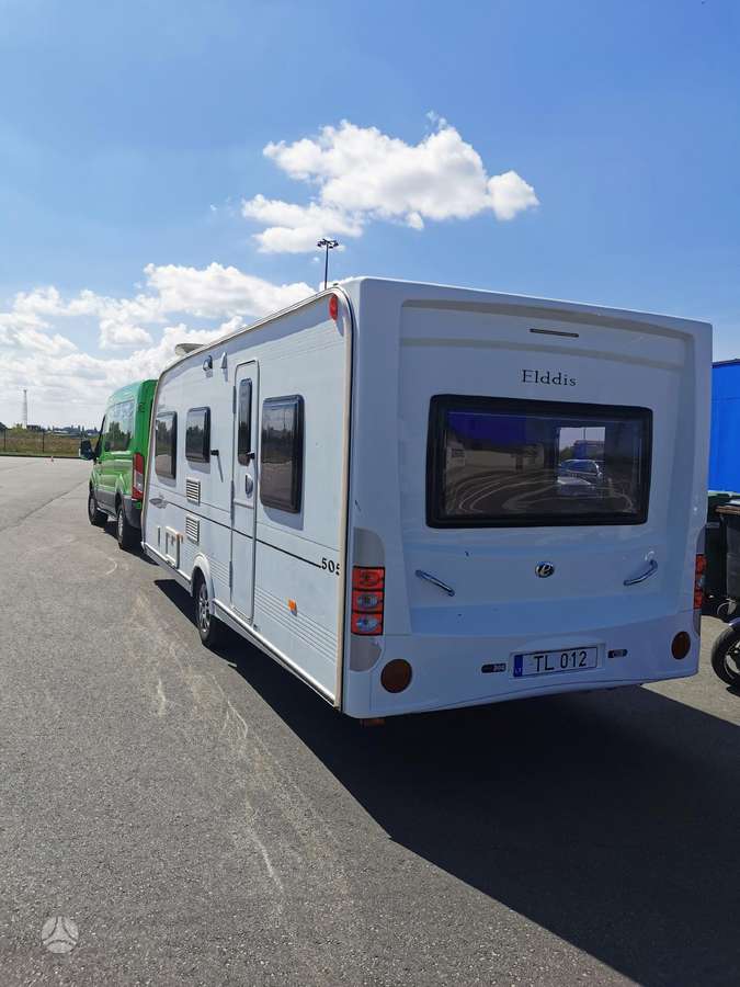Bürstner Lunar, Elddis Sterling, caravans