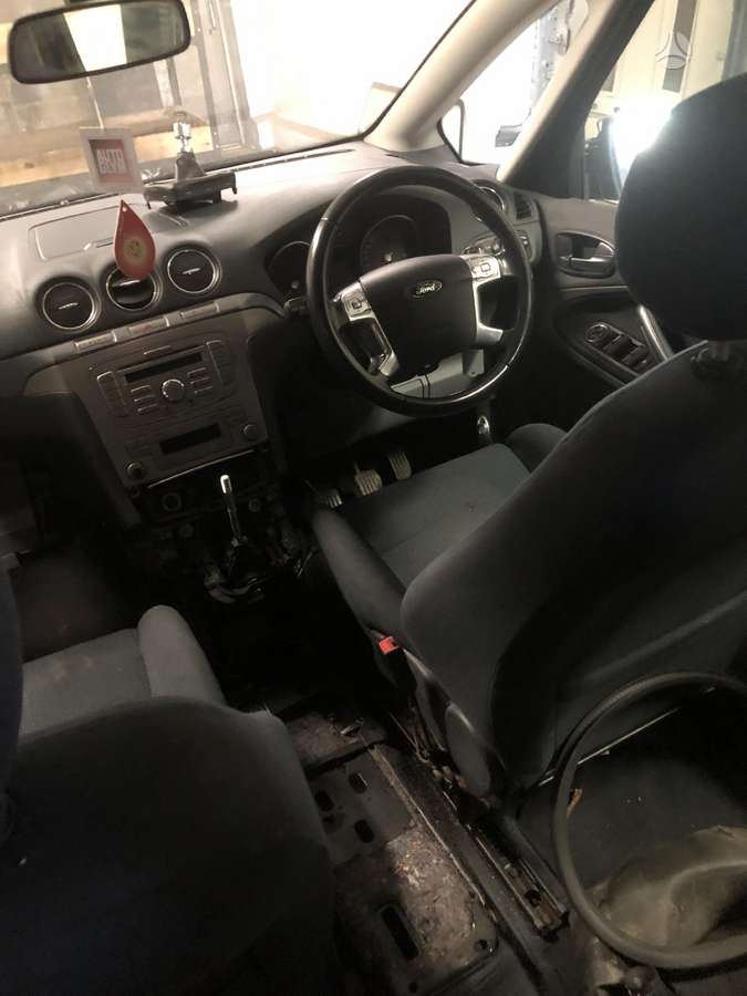 Ford S-MAX for parts