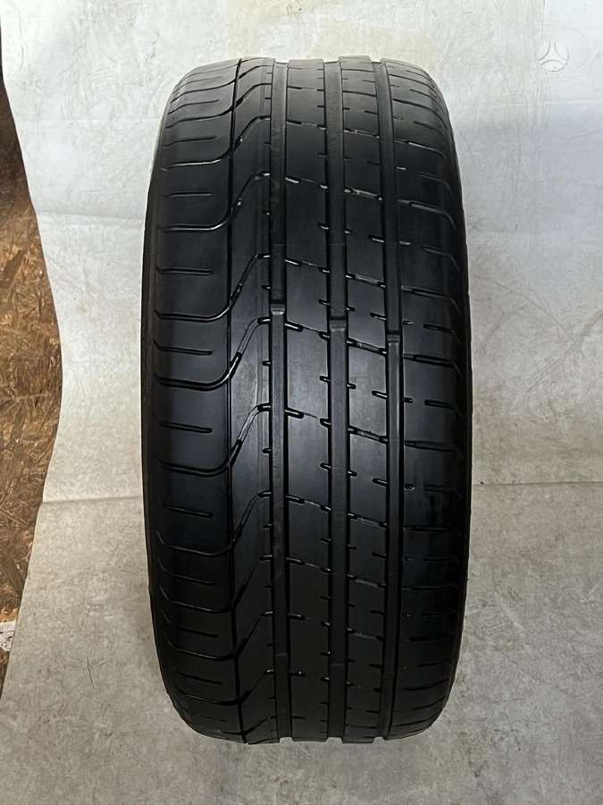 Pirelli P ZERO, summer 255/45 R18