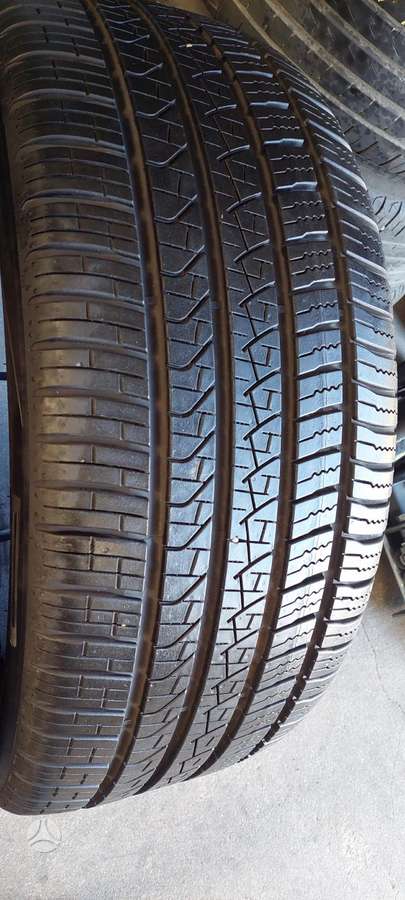 Pirelli, all-season 265/40 R22