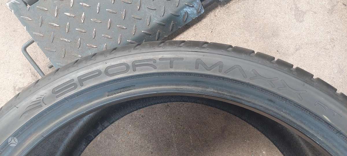 Dunlop, vasarinės 295/35 R22