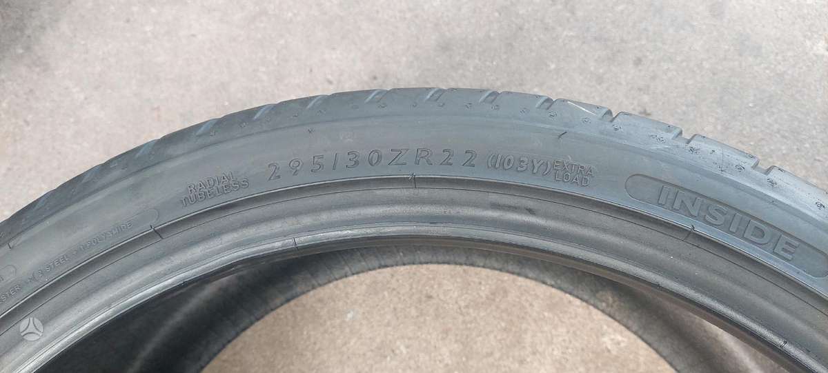 Dunlop, summer 295/35 R22