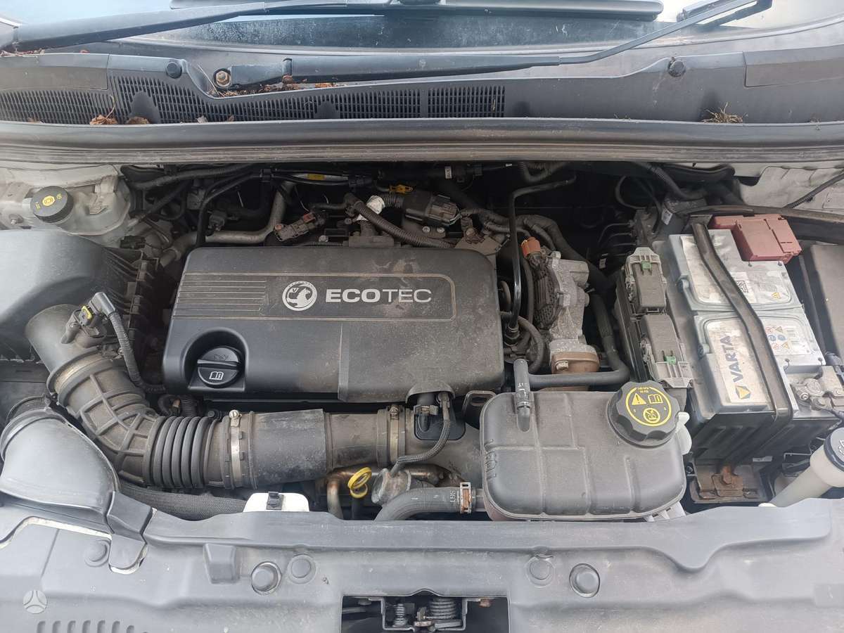 Opel Mokka dalimis