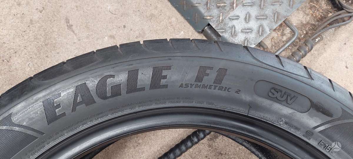 Goodyear, vasaras 285/45 R20