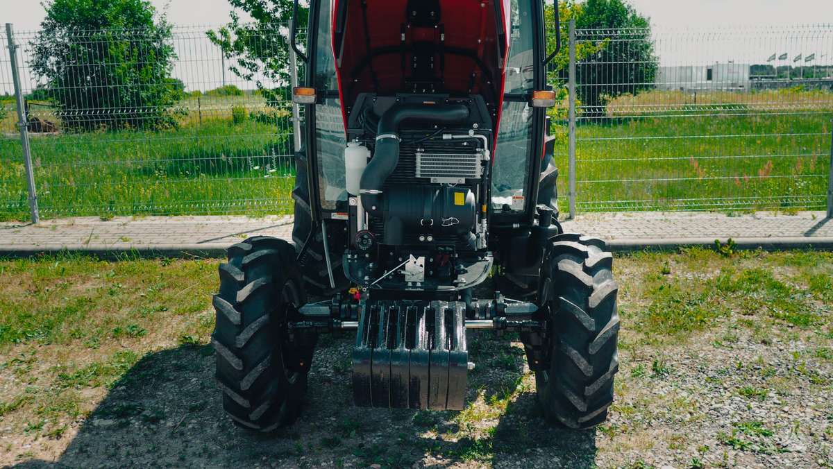 TYM SUPER KAINA IR KOKYBĖ T575, тракторы