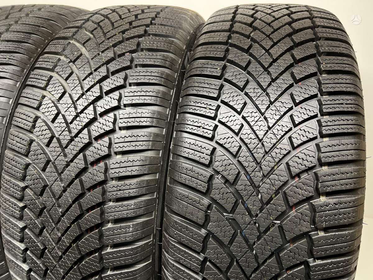 Bridgestone Blizzak LM005 2023m, winter 235/55 R18