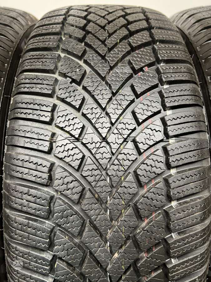 Bridgestone Blizzak LM005 2023m, winter 235/55 R18