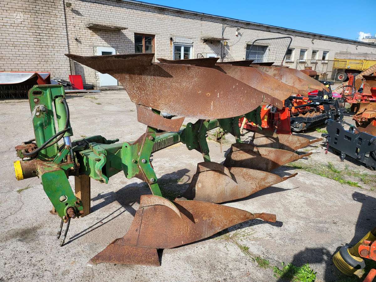 Krone Mustang 120, plūgai