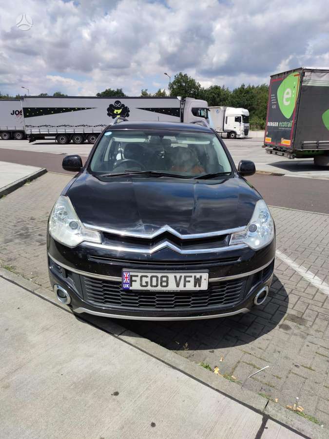 Citroen C-Crosser