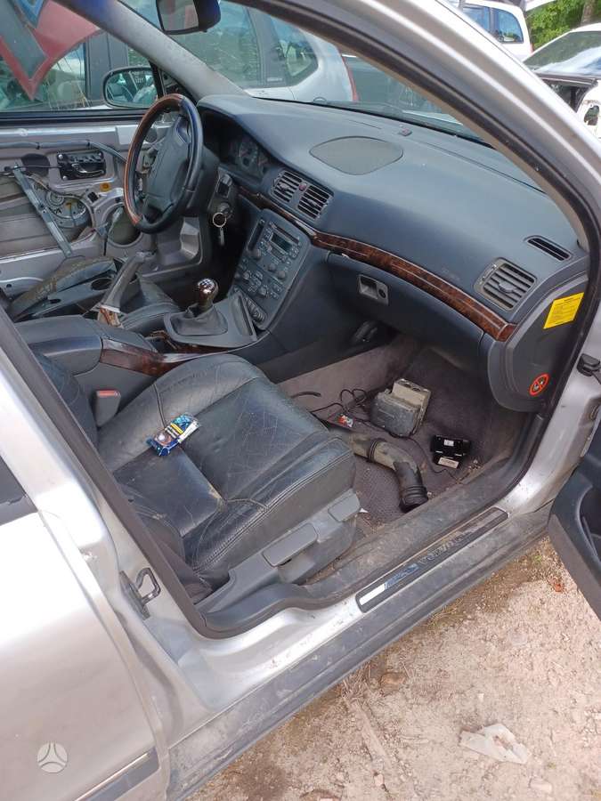 Volvo S80