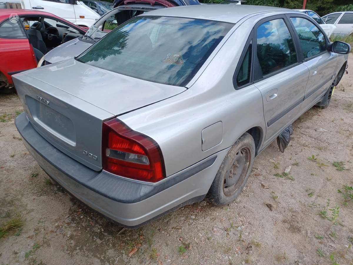Volvo S80