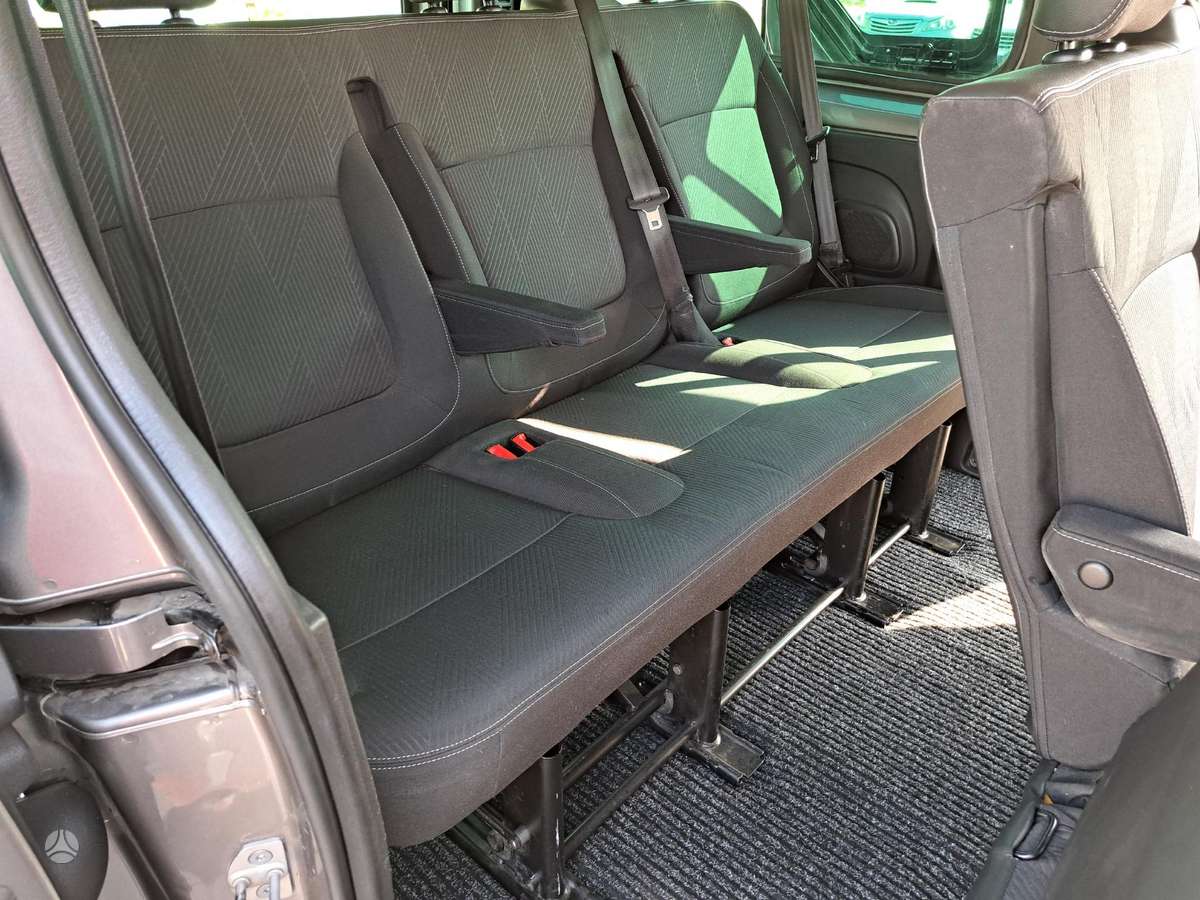Renault Trafic. multivan, vivaro, ford, keleivinis mikroautobusas