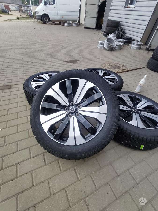 Volvo C40, легкосплавные , R19