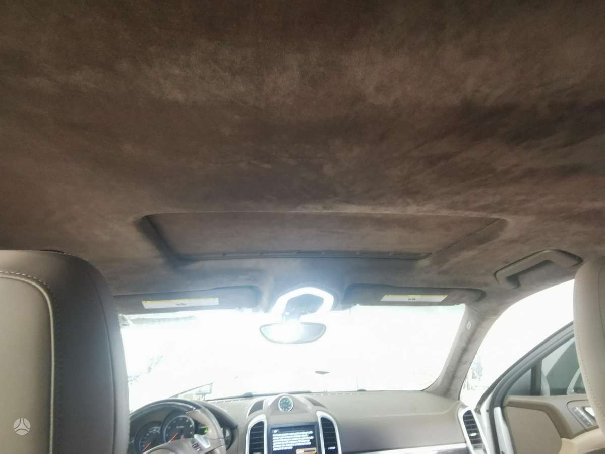 Porsche Cayenne for parts