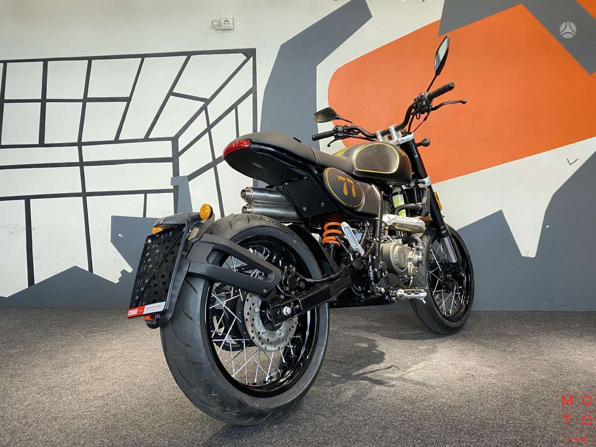BLUROC Tracker 125cc, street / classic