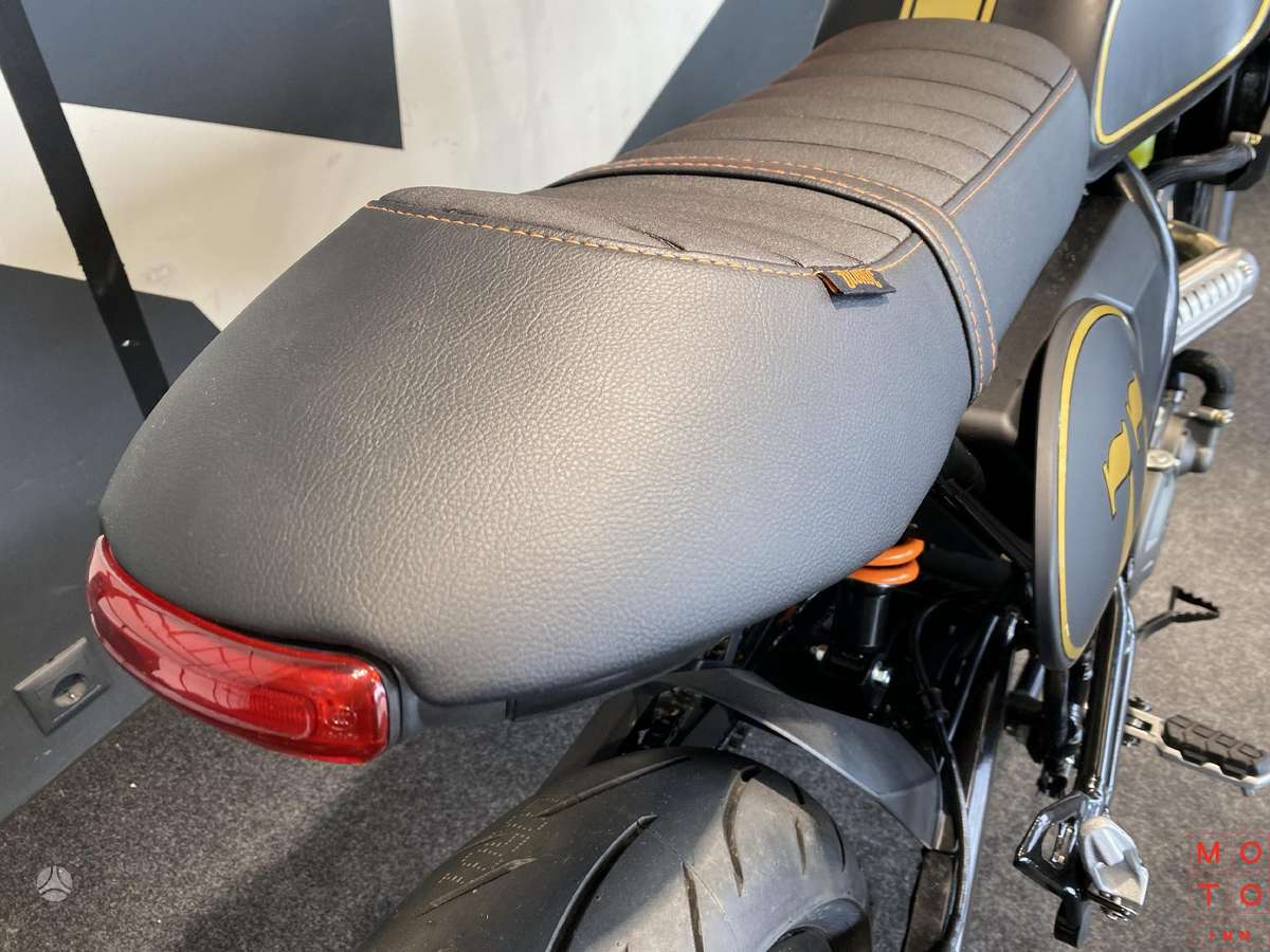 BLUROC Tracker 125cc, street / classic