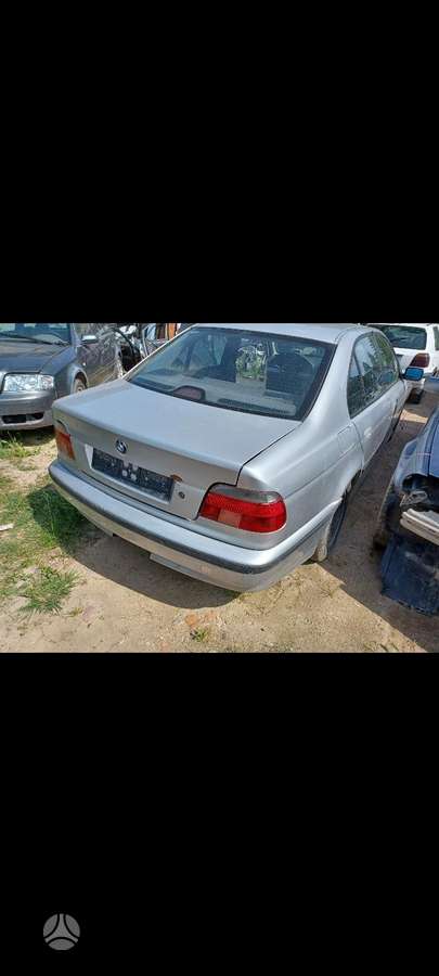 BMW 530 Nevienas ardytas