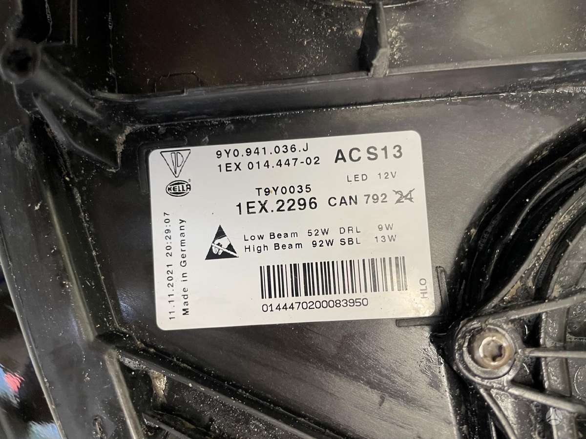 Porsche Cayenne žibintai