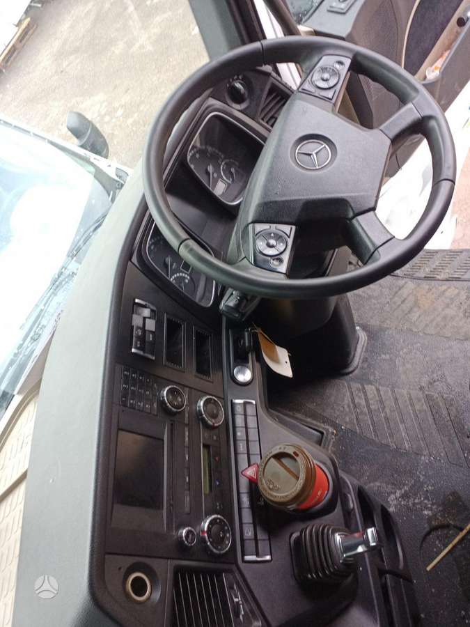 Mercedes-Benz ACTROS, vilkikai