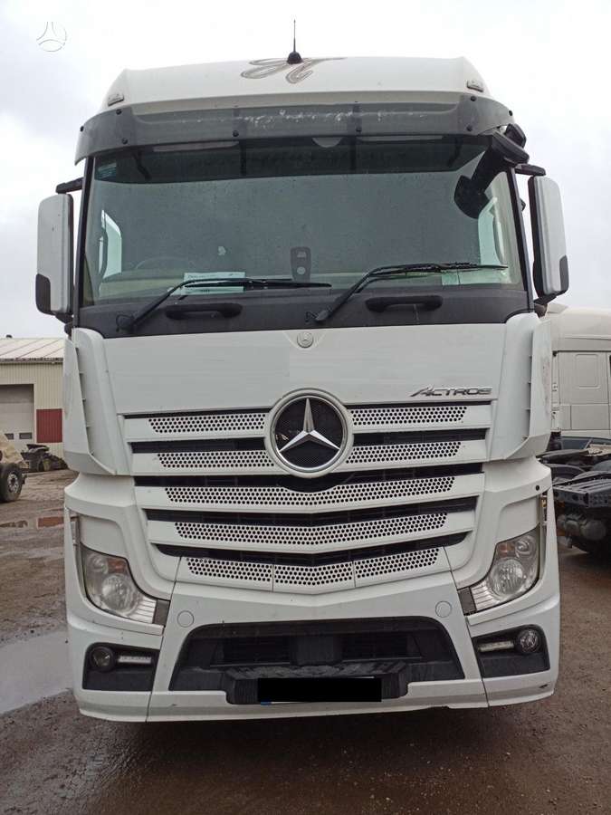 Mercedes-Benz ACTROS, vilkikai