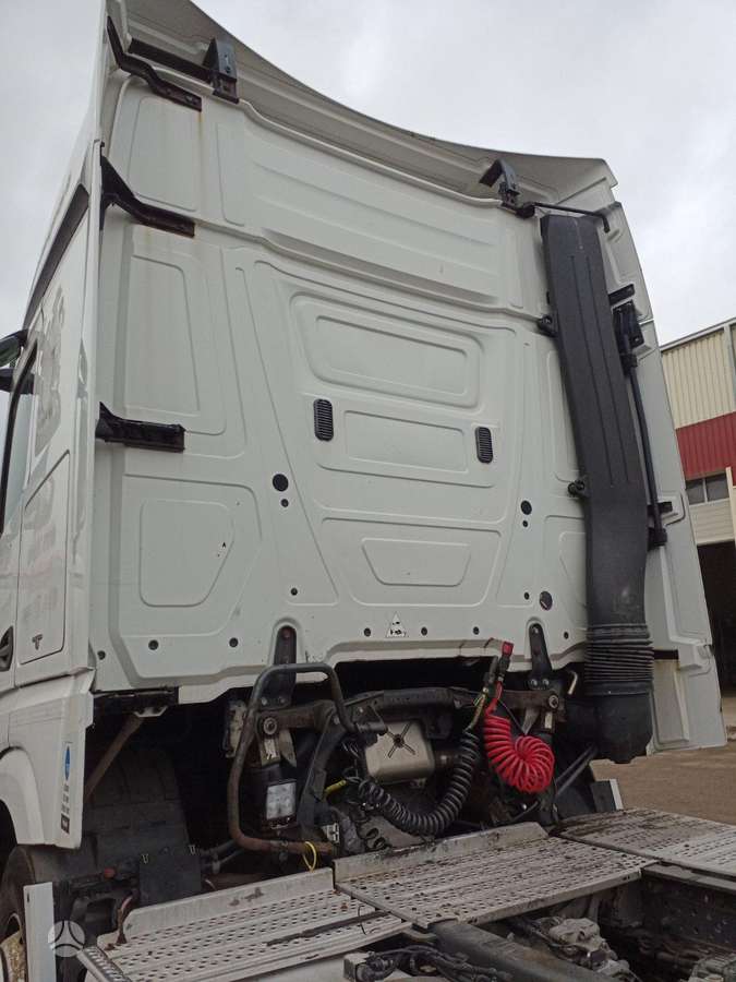 Mercedes-Benz ACTROS, vilkikai