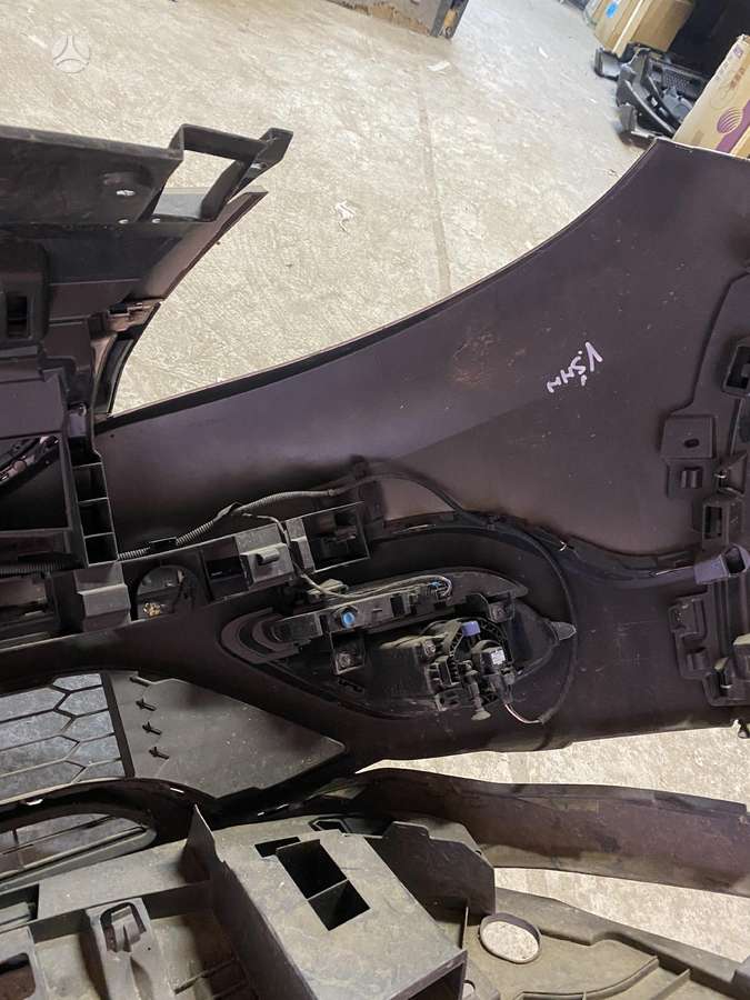 Renault Scenic детали кузова