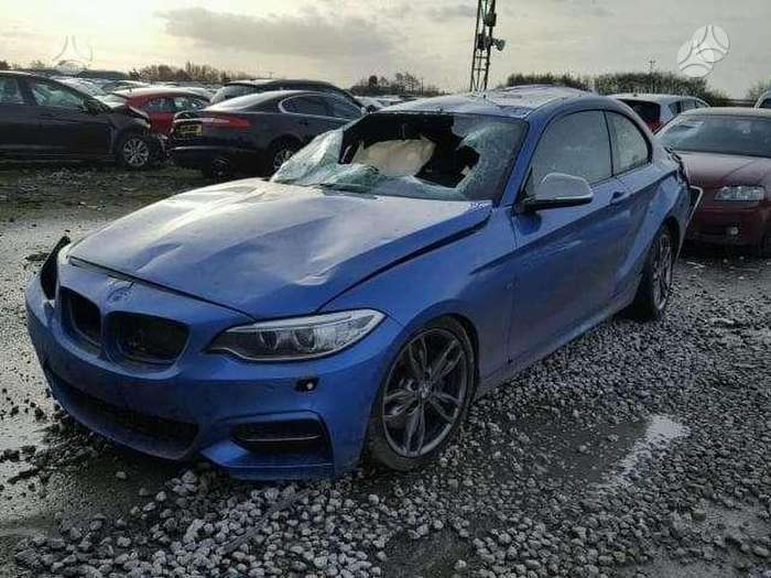BMW 228
