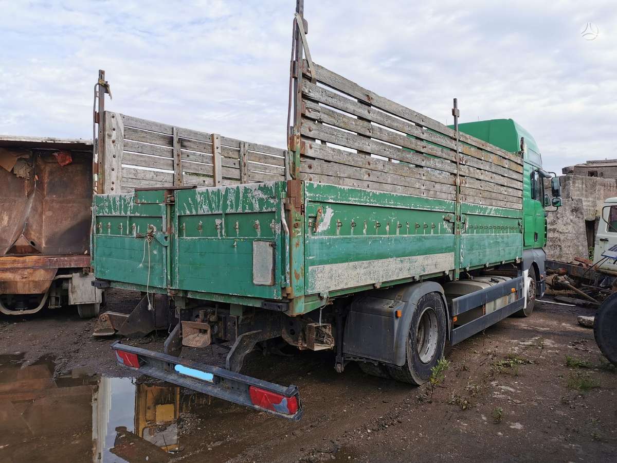 MAN TGA 18.480, trucks