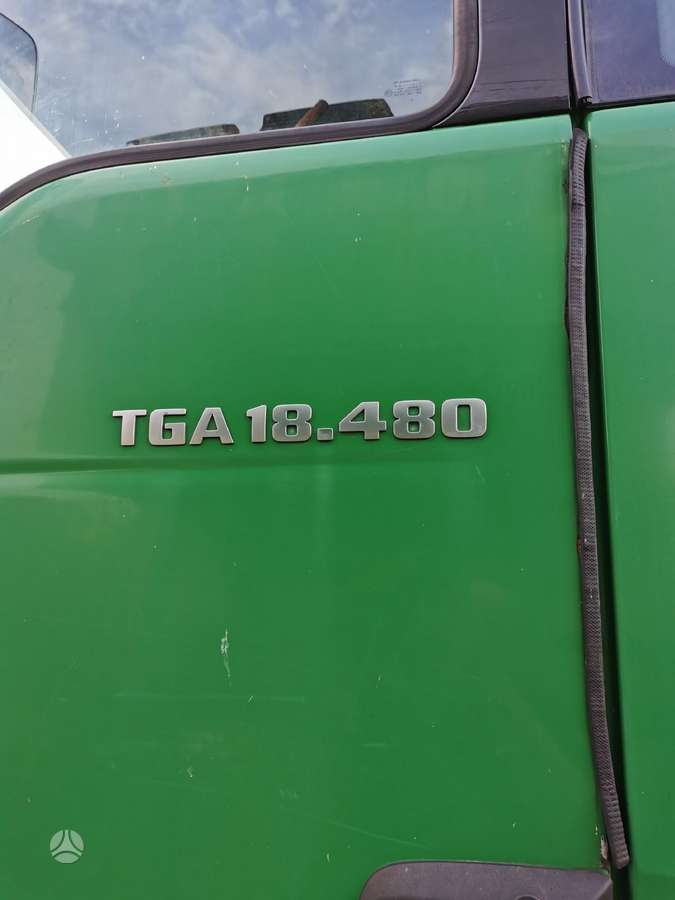 MAN TGA 18.480, trucks