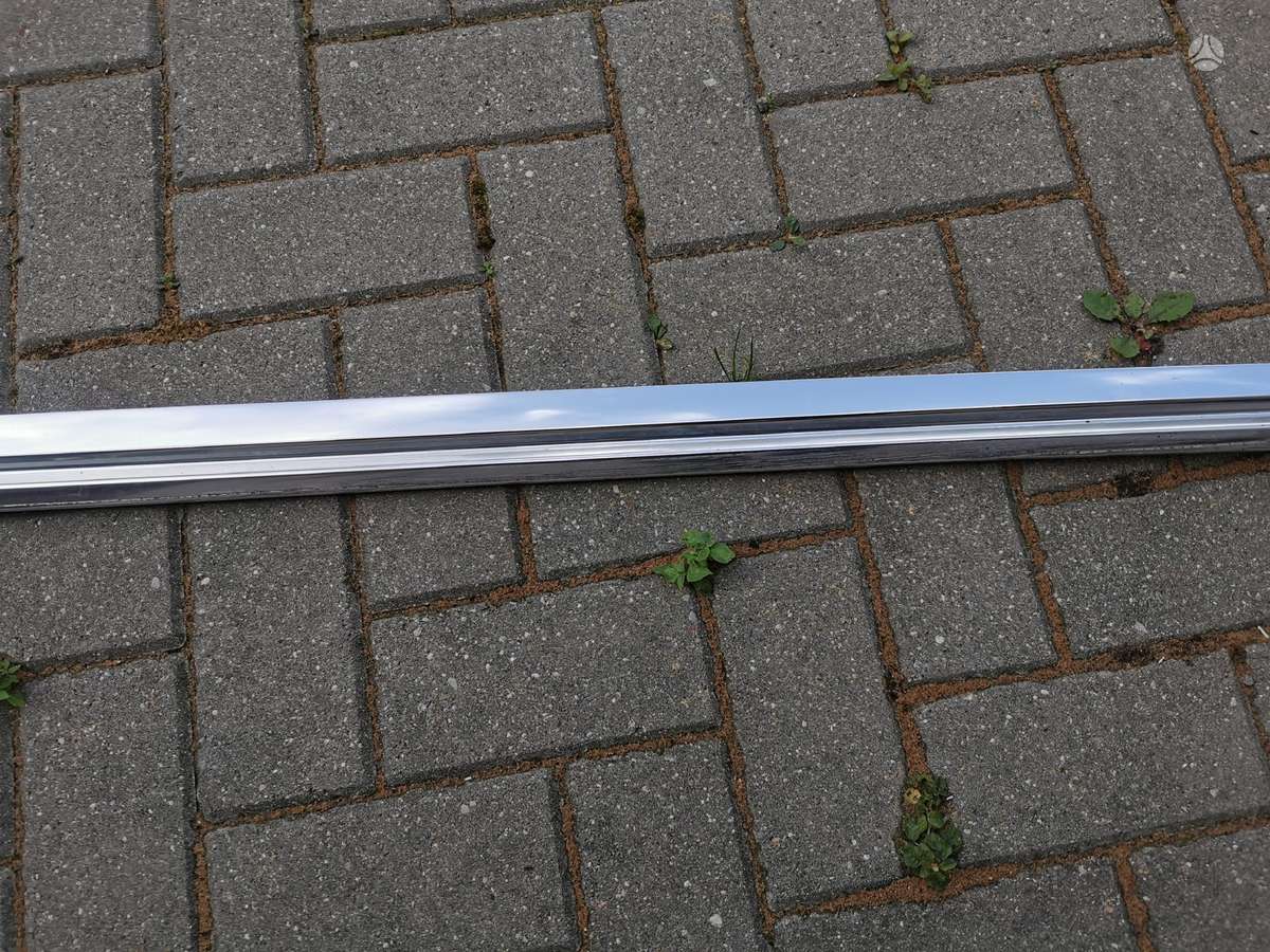 Audi A8, 4h0853986c, Slenksčio chromas 2017