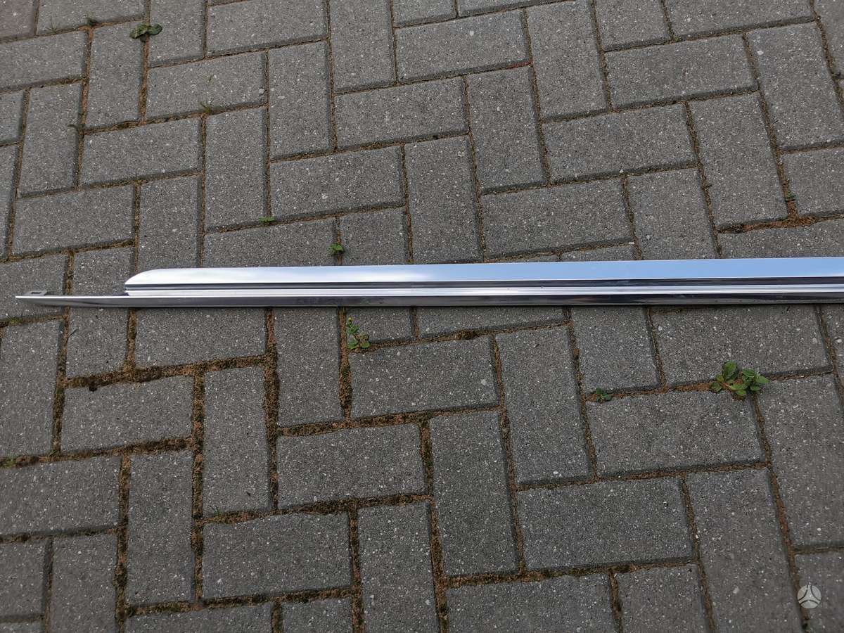 Audi A8, 4h0853986c, Slenksčio chromas 2017