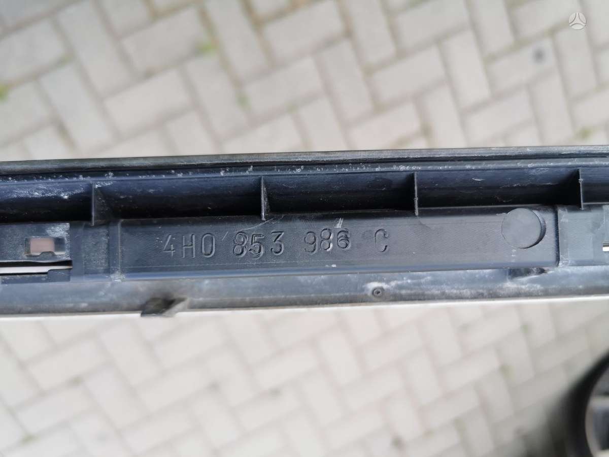 Audi A8, 4h0853986c, Slenksčio chromas 2017