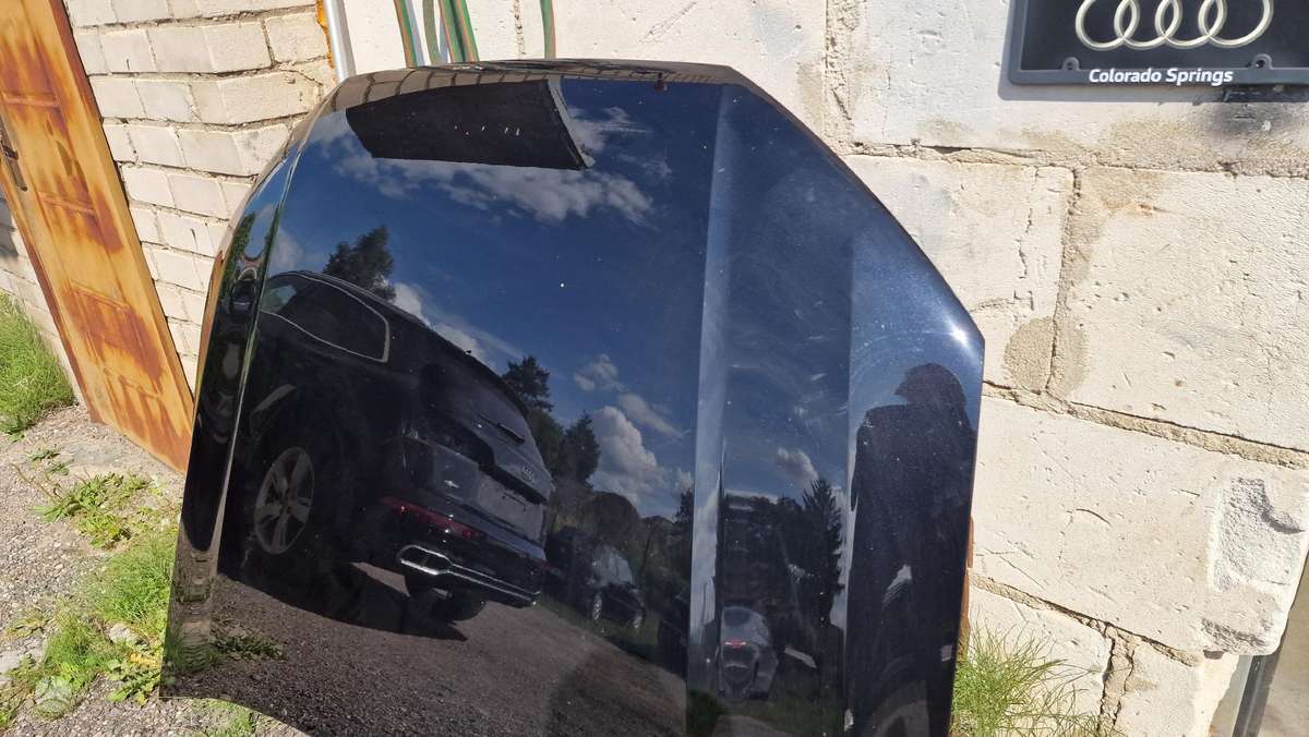 Audi Q7 детали салона