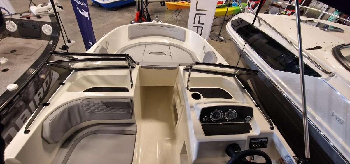 BAYLINER M17, яхты / катера