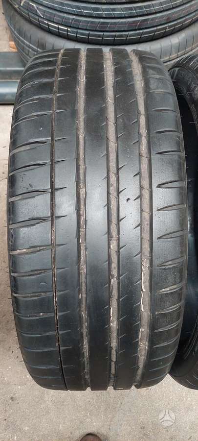 Michelin, vasaras 225/40 R19